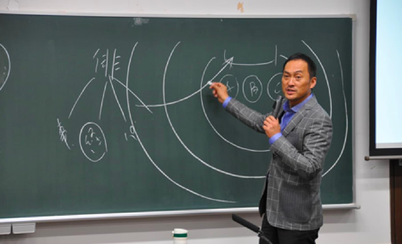 各種機関の経営データベースに関する調査研究 京都大学経営管理大学院 各種機関の経営データベースに関する調査研究 京都大学経営管理大学院